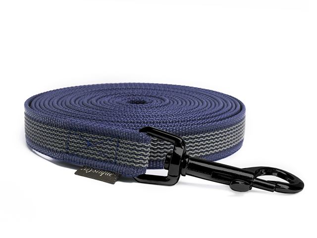 Rubbered_tracking_leash_20mm_black_snap_hook_royal_blue_small_web
