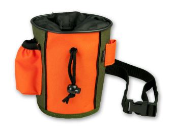Mystique® Sacchetti Porta Bocconcini sono pratici da poter attaccare alla cinta o direttamente sul fianco, ideale per allenamenti con il clicker per poter premiare direttamente il cane.
