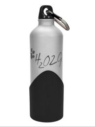 Bouteille d'eau H2O2GO 750 ml est une bouteille pratique et durable qui vous permet d'avoir de l'eau pour vous ou pour votre chien toujours à portée de main.