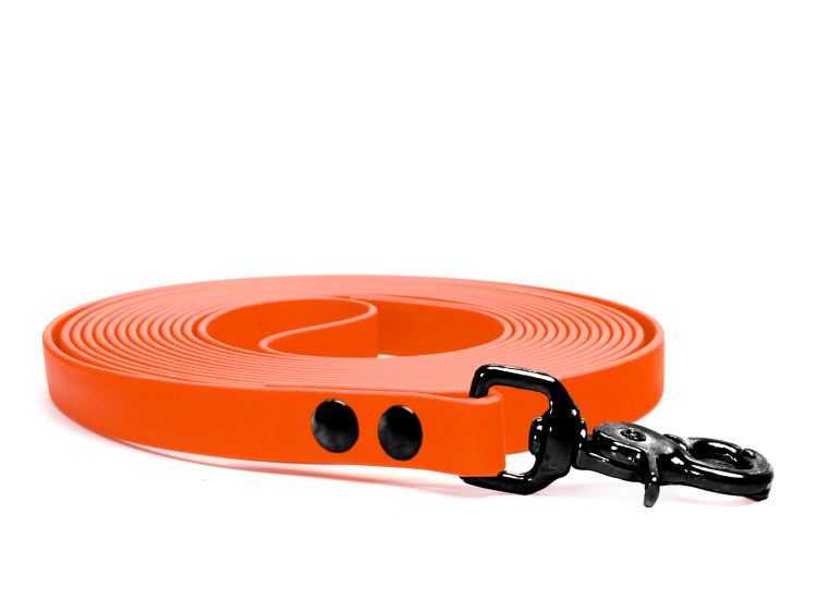 Biothane_tracking_leash_19mm_revited_neon_orange_black_trigger_big_web